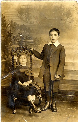 BFS010 : Photographer - Hamptons Ltd, 195&frac12; Argyle St, Glasgow and 21 Esplanade, Largs, Ayrshire