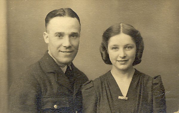 BFS188 : Photographer - Harry's, West Gorton