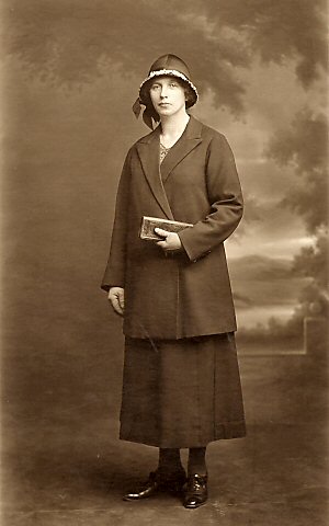 BFS269 : Morrison's Studios, 137 Leith Street, Edinburgh, Order No.30316-6