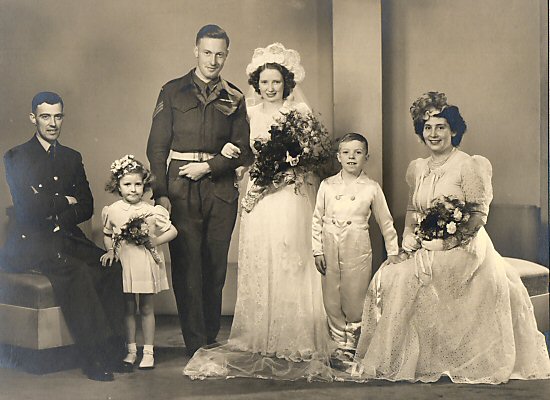 BFS290 : Scottish Studios, 196 Clyde Street, Glasgow C.1. - X1674 C